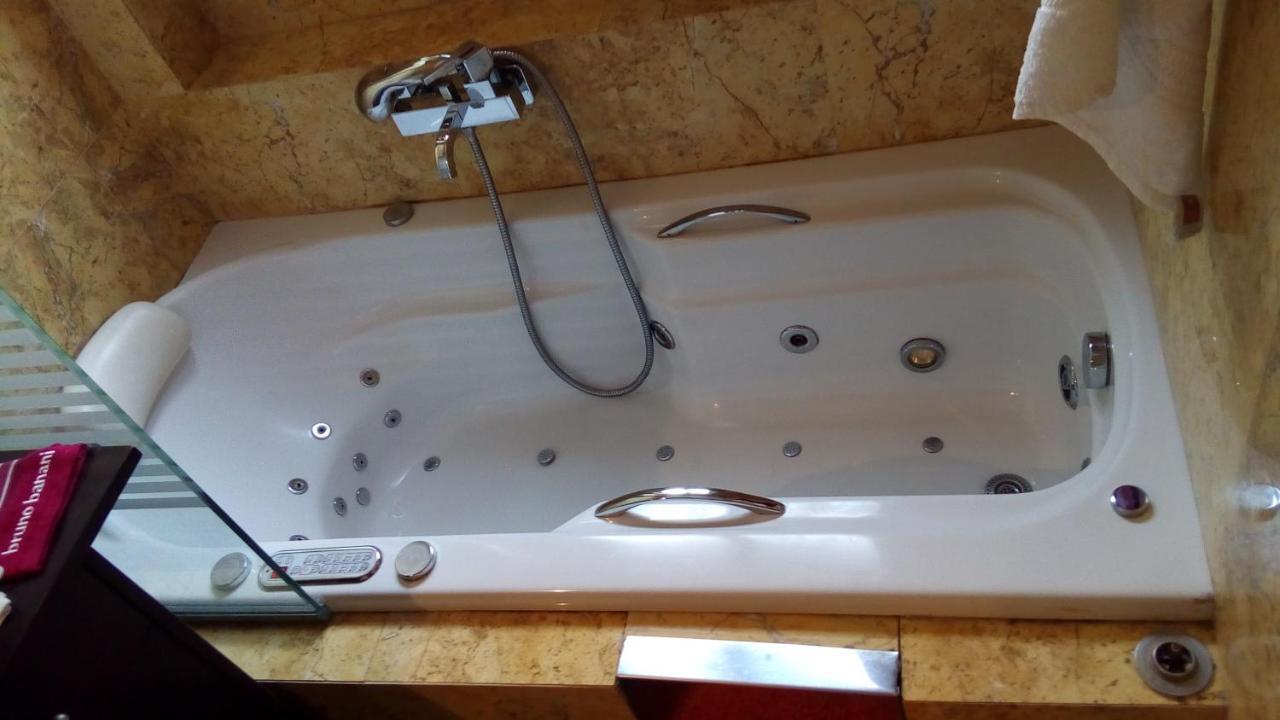 Luxury Apartment In Ano Glyfada Athen Eksteriør bilde